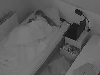 Camsoda Best Webcam of voyeurcam-julmodels-bed-7