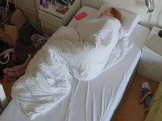 Camsoda Live Sex Cam of voyeurcam-julmodels-bed-7