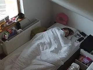 Camsoda Private Sex Chat of voyeurcam-julmodels-bed-7