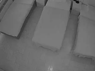 Camsoda Adult Video Chat of voyeurcam-julmodels-bed-7