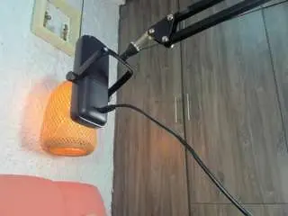 Camsoda Private Sex Chat of emiilys