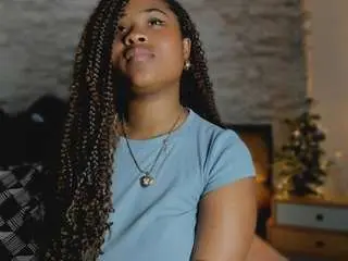 Camsoda Free Porn Cam of anneth-m