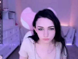 leighlalove from camsoda