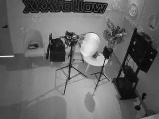 Camsoda Adult Video Chat of voyeurcam-jb-xfollow