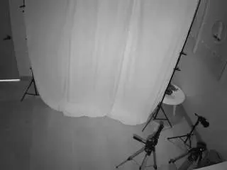 Camsoda Nude Webcam of voyeurcam-jb-xfollow