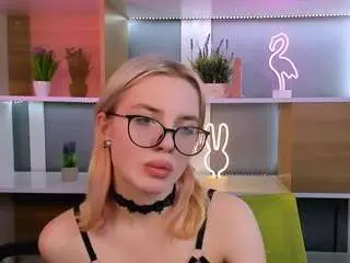 Camsoda Adult Webcam of veri-ni