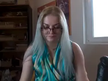 Chaturbate Free Live Porn of mistressmarlena