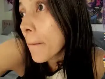 Chaturbate Live Sex of andykiuty