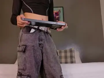 nickiwestt___ from chaturbate