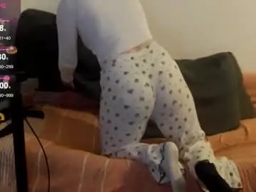 Chaturbate Watch Live Sex Cams of samarafromthewell