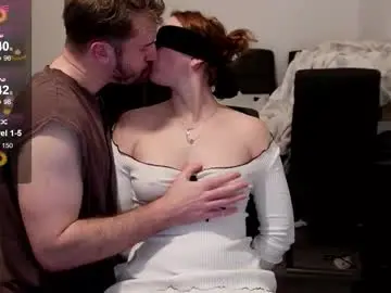 Chaturbate Watch Live Sex Cams of samarafromthewell