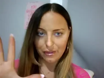 Chaturbate Live Sex Cam of scouse_lexi