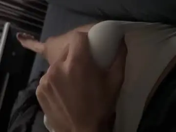 Chaturbate Nude Webcam of tommy_cumfinger