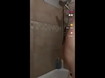 Chaturbate Free Live Porn of aholevibe