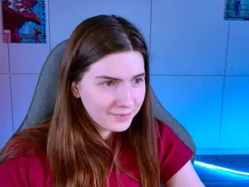 aliceinredsquare_ from chaturbate