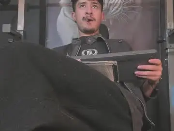 Chaturbate Best live sex cam show of dimitrideluxe