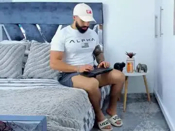 Chaturbate Live Sex Cam of zack_froone