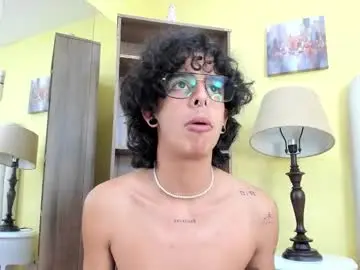 Chaturbate Live Porn of andyxibrat