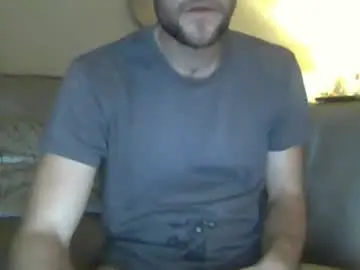 readytooshow67 from chaturbate