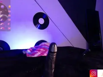 Chaturbate Nude Webcam of _lilith_18_