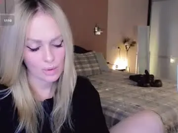 libby_nora from chaturbate