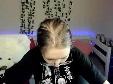 Chaturbate Live Porn of shy_elina01