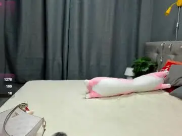 Chaturbate Best live sex cam show of alexisl0ve