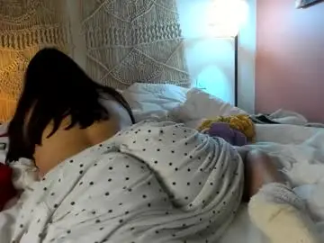 chillwithcamii from chaturbate