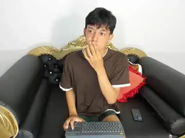 Chaturbate Best live sex cam show of jisus_catt