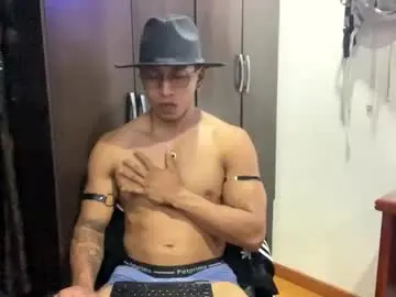 Chaturbate Sex Cam of thiago_happy