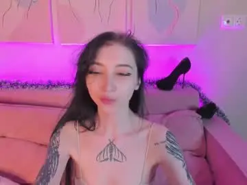 Chaturbate Free Porn Cam of ellen_hops