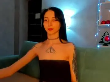 Chaturbate Nude Webcam of ellen_hops