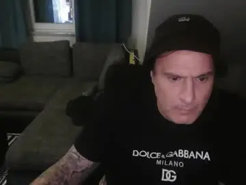 sinalco1975 from chaturbate