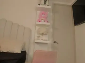 Chaturbate Live Sex Cam of _evaa