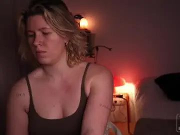 amiamore from chaturbate