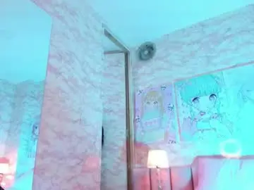 Chaturbate Watch Live Sex Cams of dara_petite_