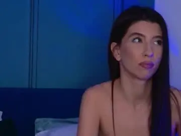 Chaturbate Live Sex Cam of lunawills_