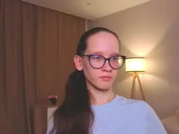 Chaturbate Live Sex Cam of lynettebails