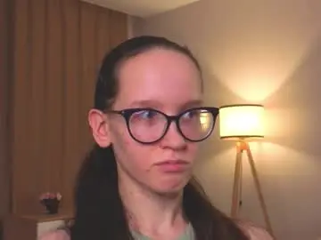 Chaturbate Free Porn Cam of lynettebails