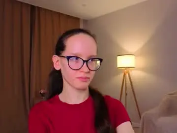 Chaturbate Best live sex cam show of lynettebails