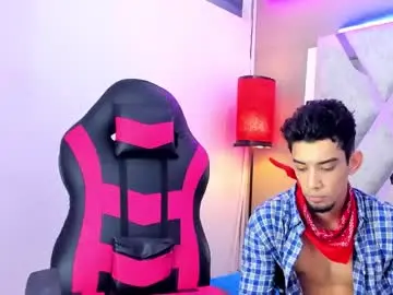 Chaturbate Live Sex Cam of prince_arthur77