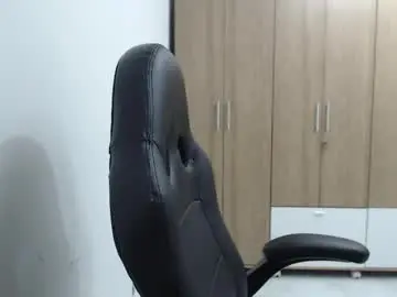 Chaturbate Live Sex of roxanalove7