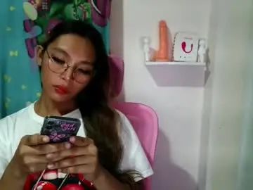 Chaturbate Live Porn of asianhottiesttamira