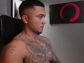 Chaturbate Best live sex cam show of massimo_rizzo_