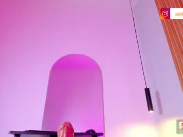 Chaturbate Free Live Porn of miss_ambrer