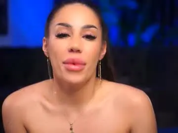 Chaturbate Live Sex Cam of cataleyasyrene