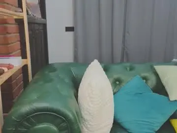 Chaturbate Adult Video Chat of emmi_swon