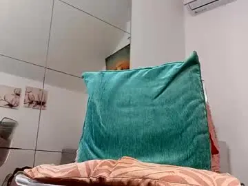 Chaturbate Free Live Porn of julianejae