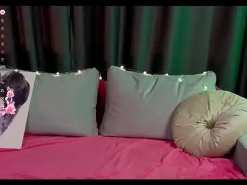 Chaturbate Live Porn of mil_kiss