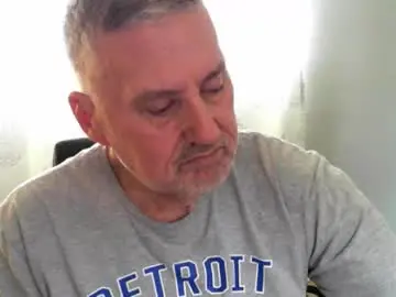 Chaturbate Live Porn of ohfukitsbob